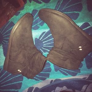 New black booties size 10